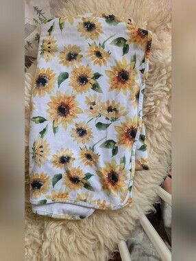 Caden Lane Swaddle Blanket - Savannah's Sunflowers